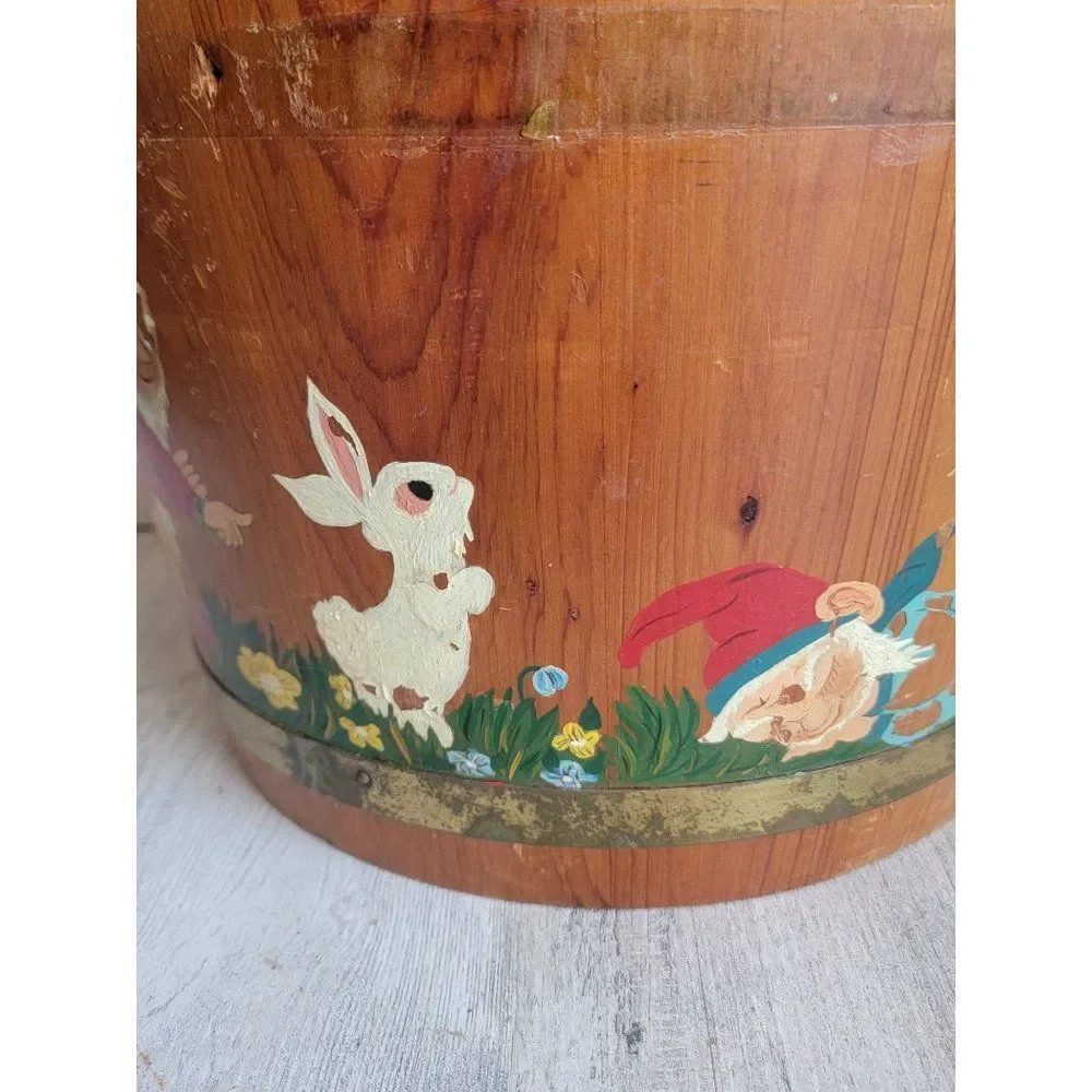 Vintage Woodenware richmond AS IS Gnome bucket flower bunny 1961 rustic‎